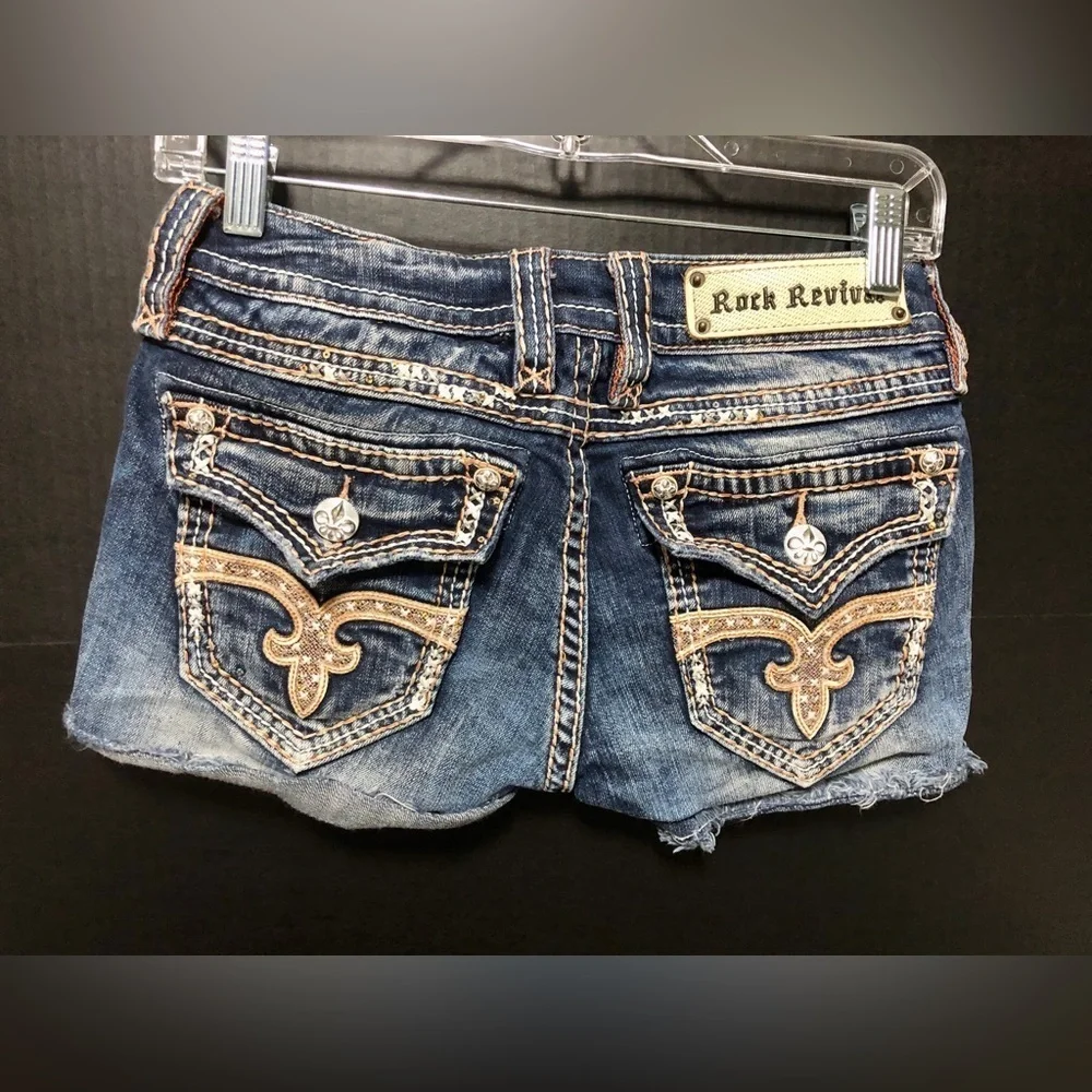 💘Rock Revival ⚜️ Angie Blue Distressed Denim Shorts - Picture 7 of 11